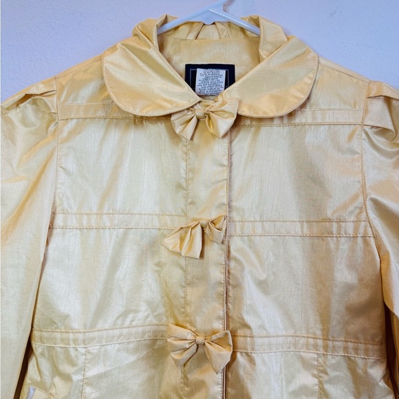 S. ROTHSCHILD Vintage Pleated Front Coat - Picture 3 of 13